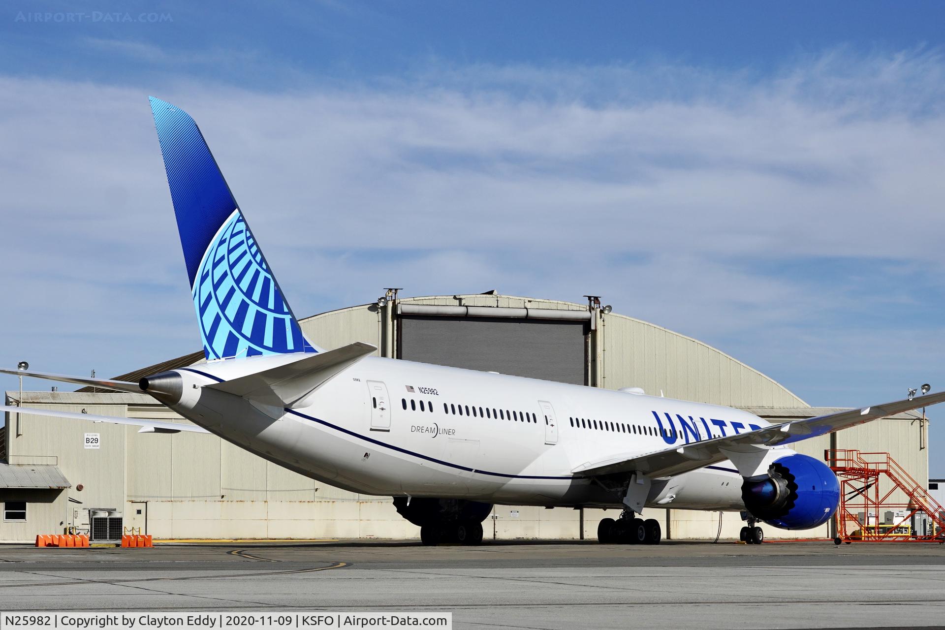 N25982, 2020 Boeing 787-9 Dreamliner Dreamliner C/N 66139, SFO 2020.