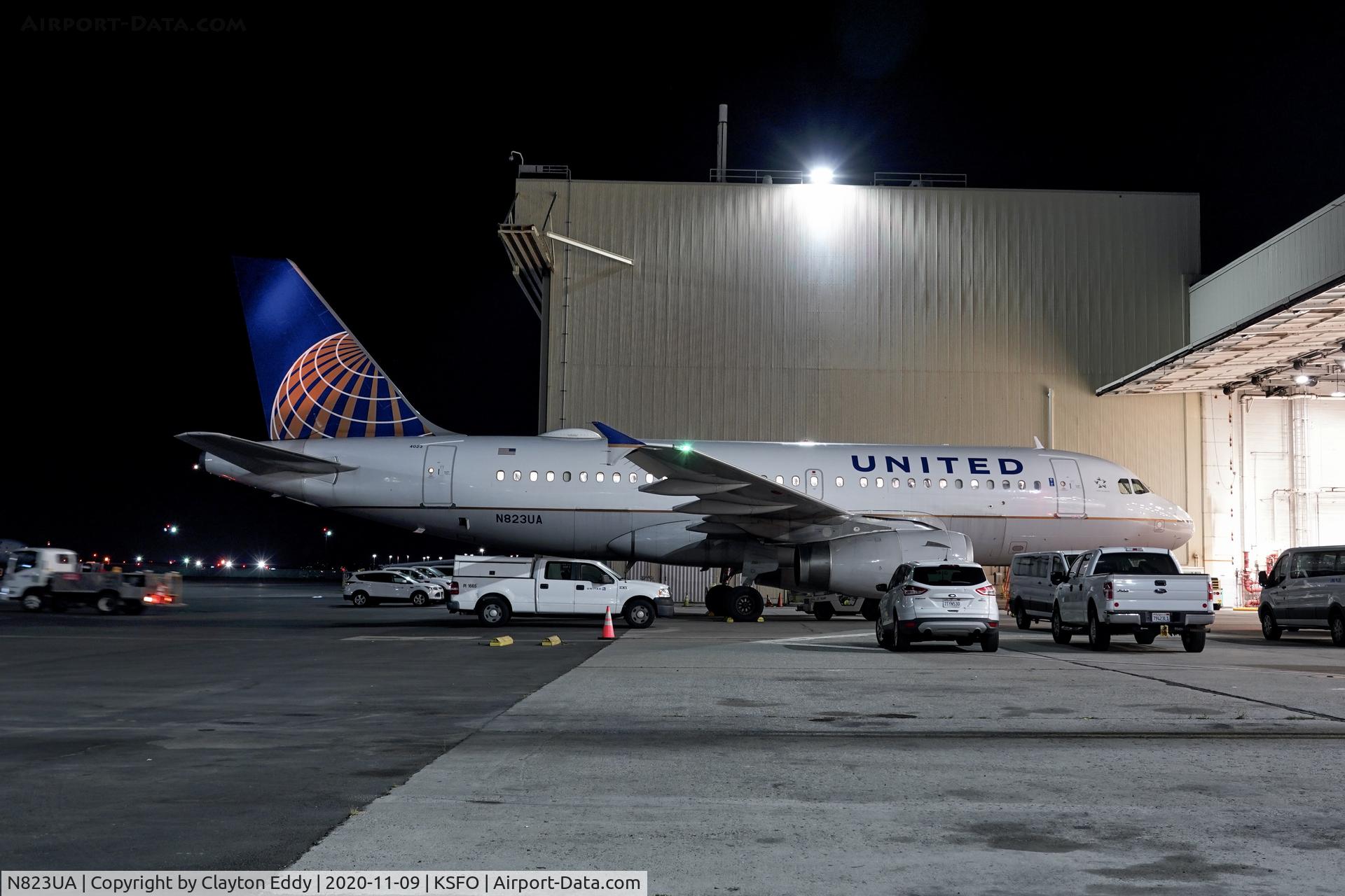 N823UA, 1998 Airbus A319-131 C/N 952, SFO 2020.