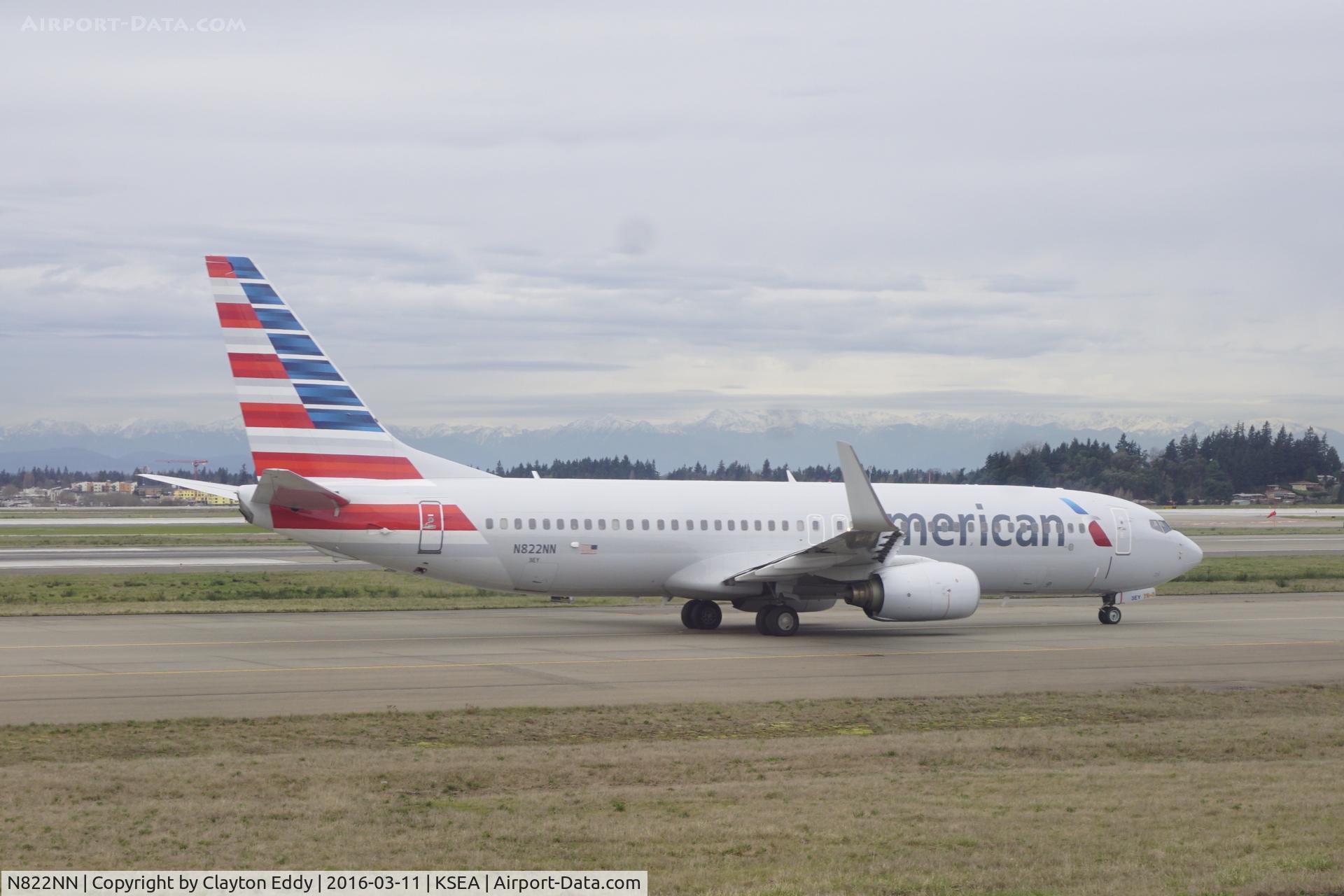 N822NN, 2009 Boeing 737-823 C/N 31085, SEA 2016.