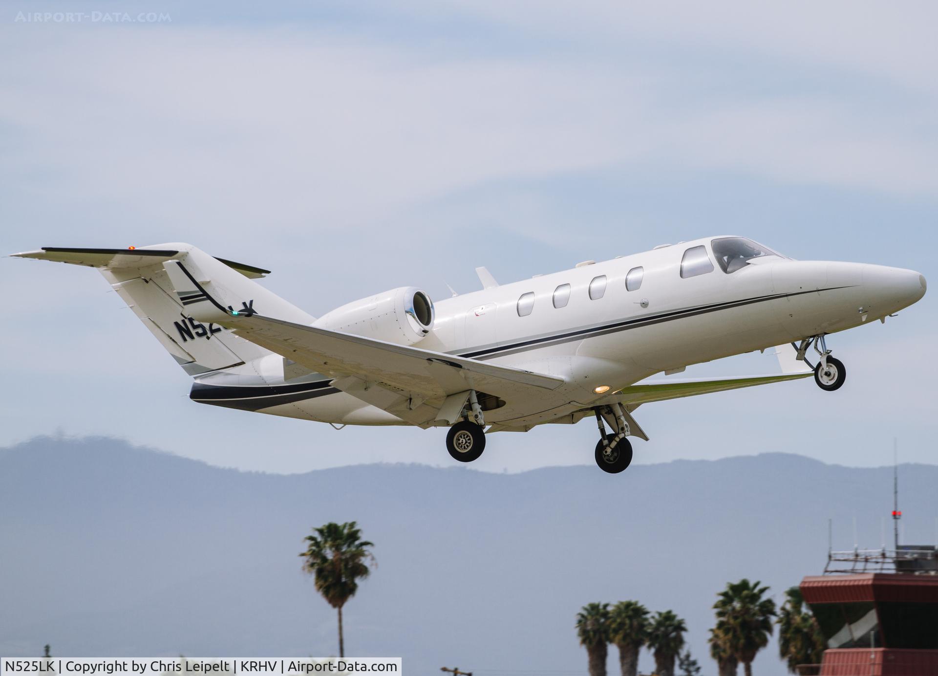 N525LK, 1997 Cessna 525 CitationJet CJ1 C/N 525-0200, Locally-based 1977 Cessna Citation CJ1 departing at Reid Hillview.