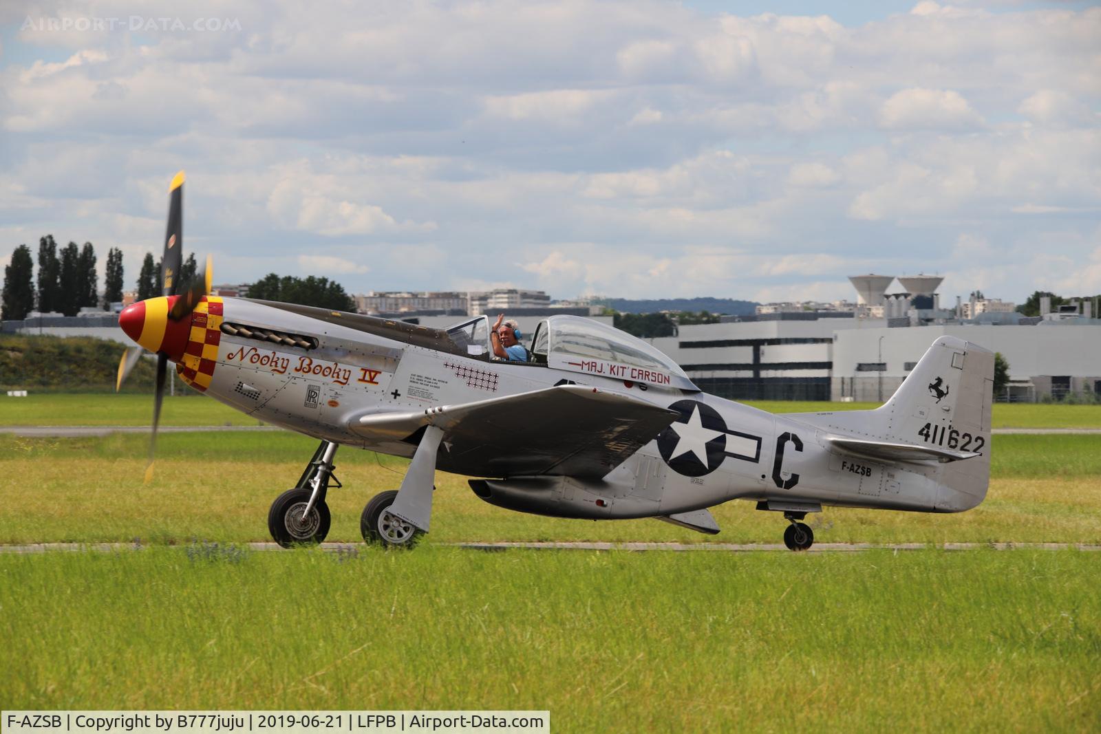 F-AZSB, 1944 North American P-51D Mustang C/N 122-40967, on display at SIAE 2019