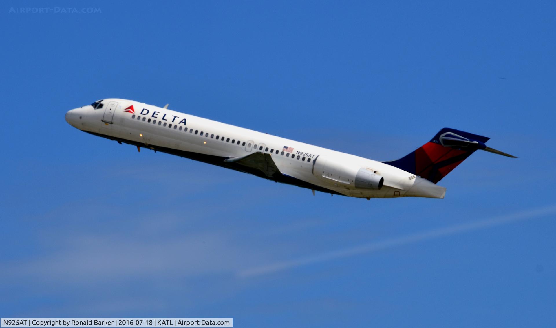 N925AT, 2000 Boeing 717-200 C/N 55079, Takeoff Atlanta