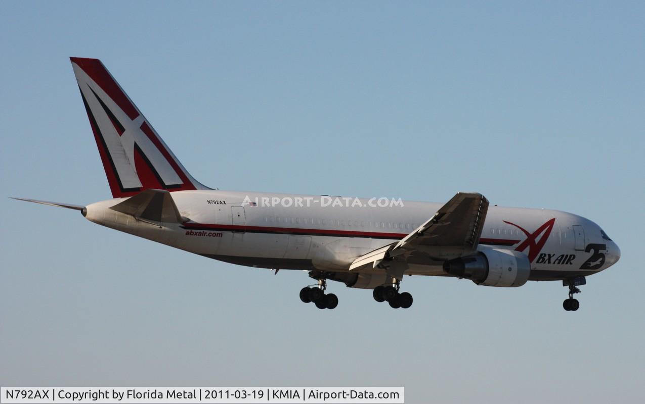 N792AX, 1986 Boeing 767-281 C/N 23142, MIA spotting 2011