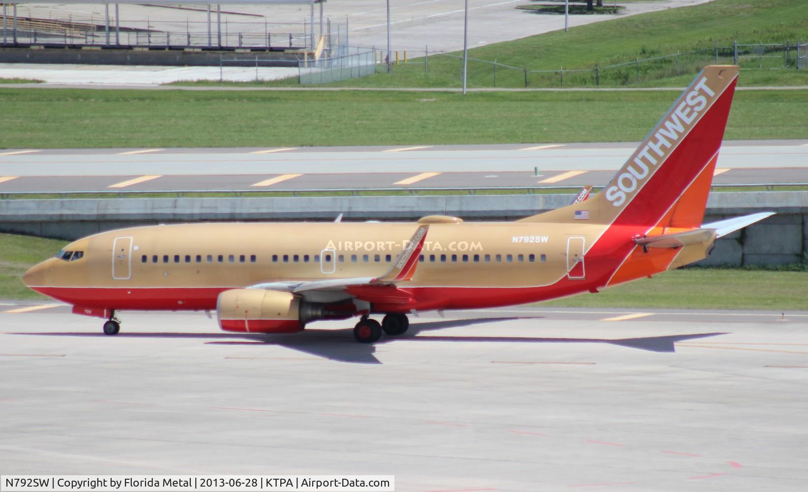 N792SW, 2000 Boeing 737-7H4 C/N 27887, TPA spotting 2013