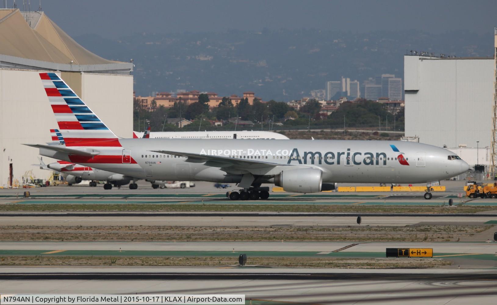 N794AN, 2000 Boeing 777-223 C/N 30256, LAX spotting 2015