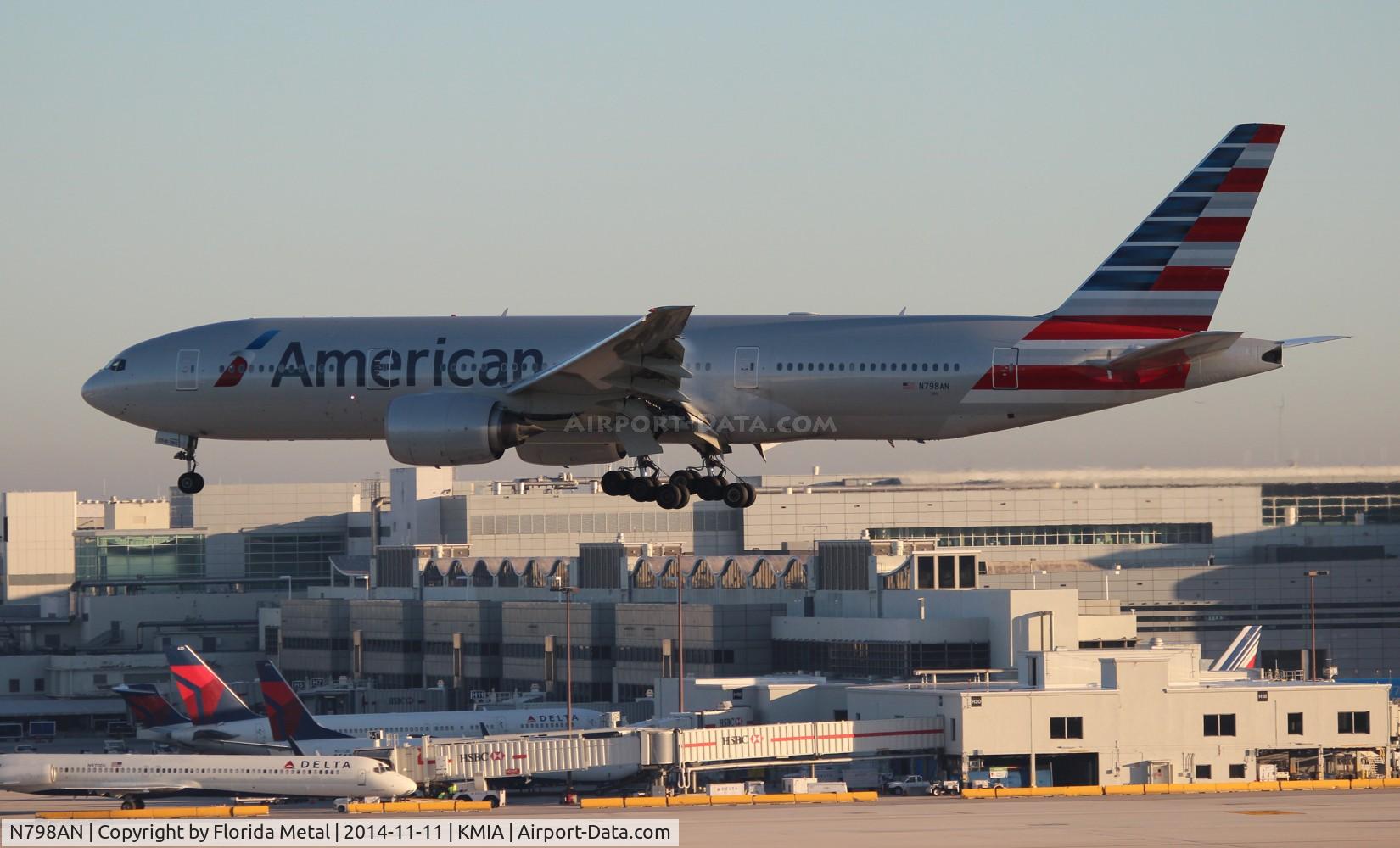 N798AN, 2001 Boeing 777-223 C/N 30797, MIA spotting 2014