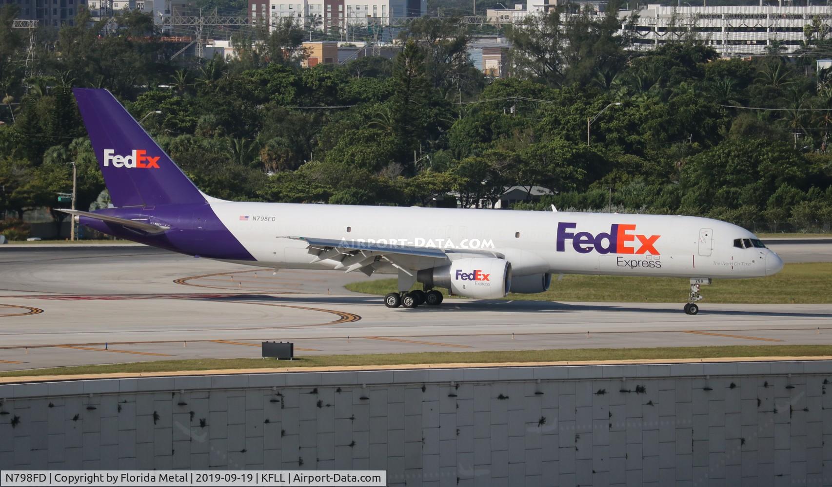 N798FD, 1996 Boeing 757-222(SF) C/N 28144, FLL spotting 2019