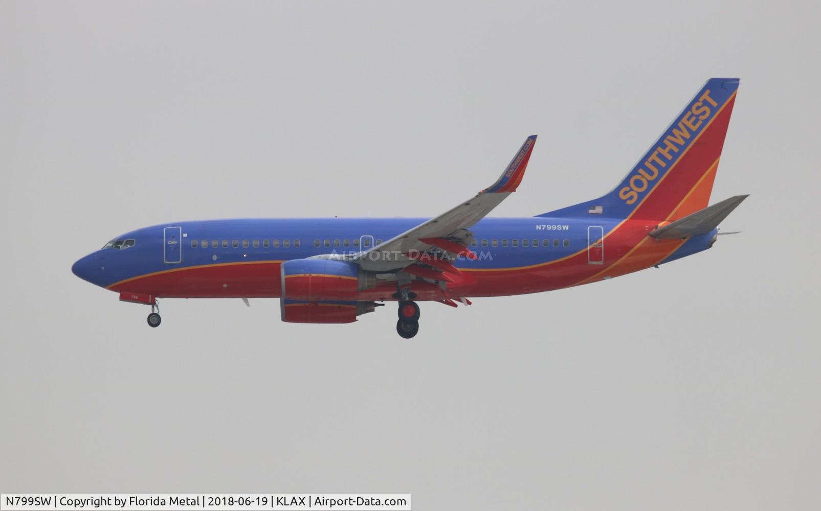 N799SW, 1998 Boeing 737-7Q8 C/N 28209, LAX spotting 2018