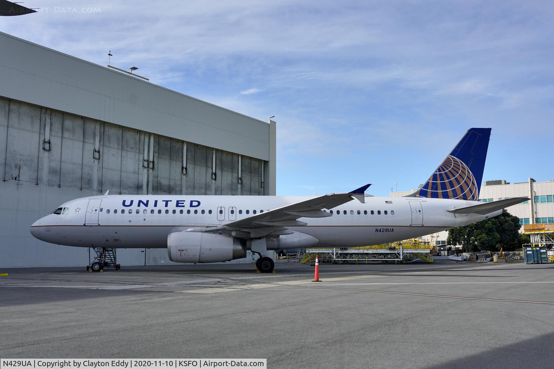 N429UA, 1995 Airbus A320-232 C/N 539, SFO 2020.