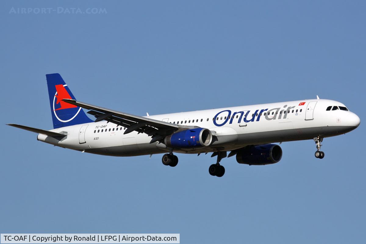TC-OAF, 1997 Airbus A321-231 C/N 668, at cdg