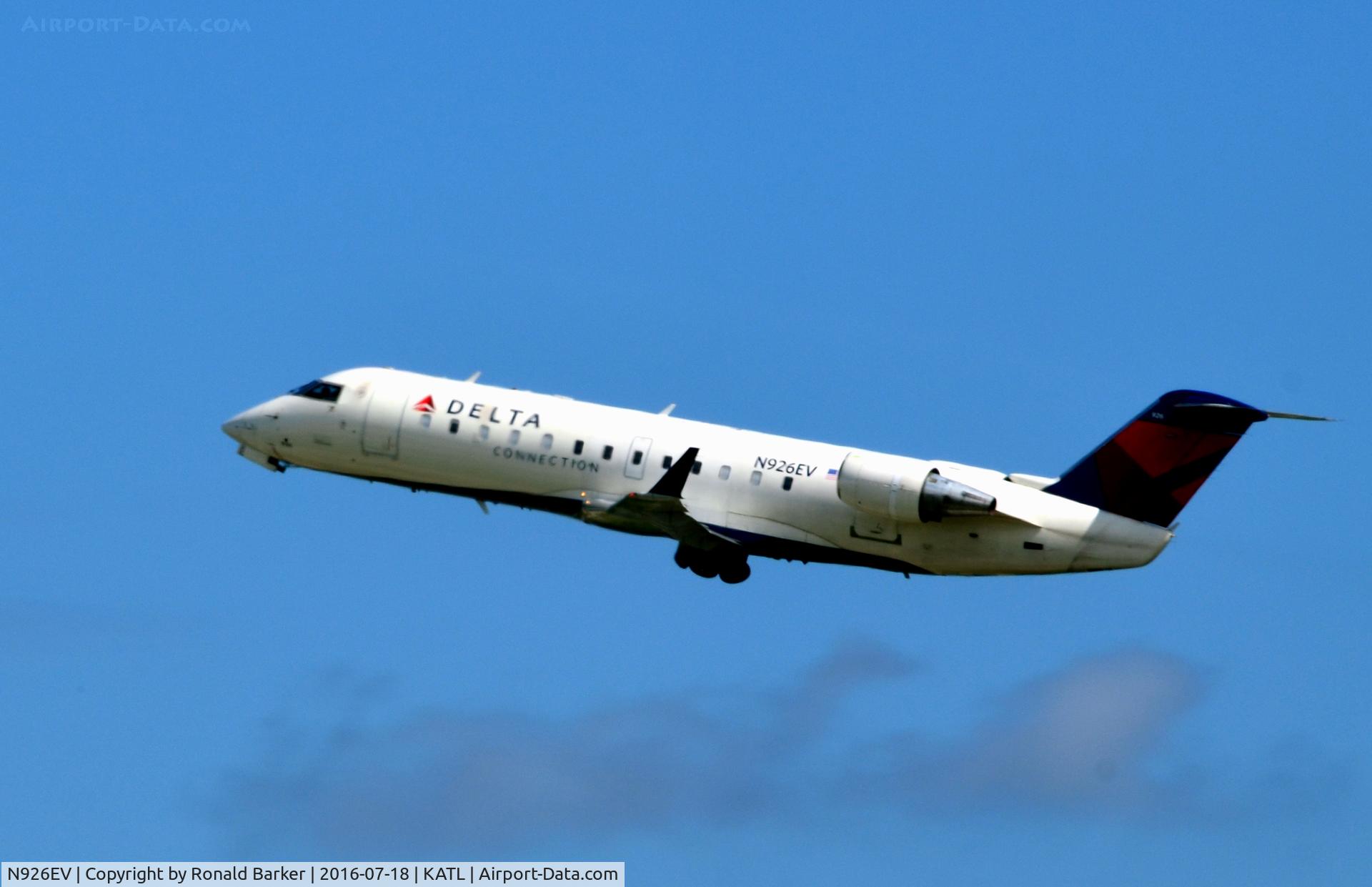 N926EV, 2003 Bombardier CRJ-200ER (CL-600-2B19) C/N 7843, Takeoff Atlanta