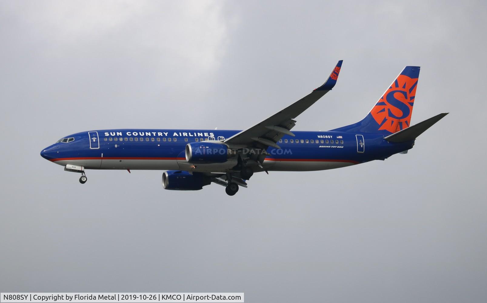 N808SY, 2005 Boeing 737-8BK C/N 33021, MCO spotting 2019