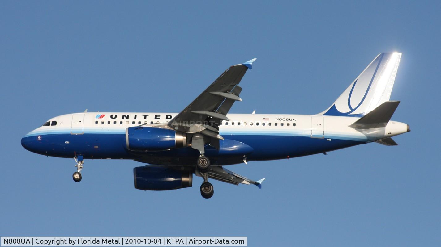 N808UA, 1998 Airbus A319-131 C/N 804, TPA spotting 2010
