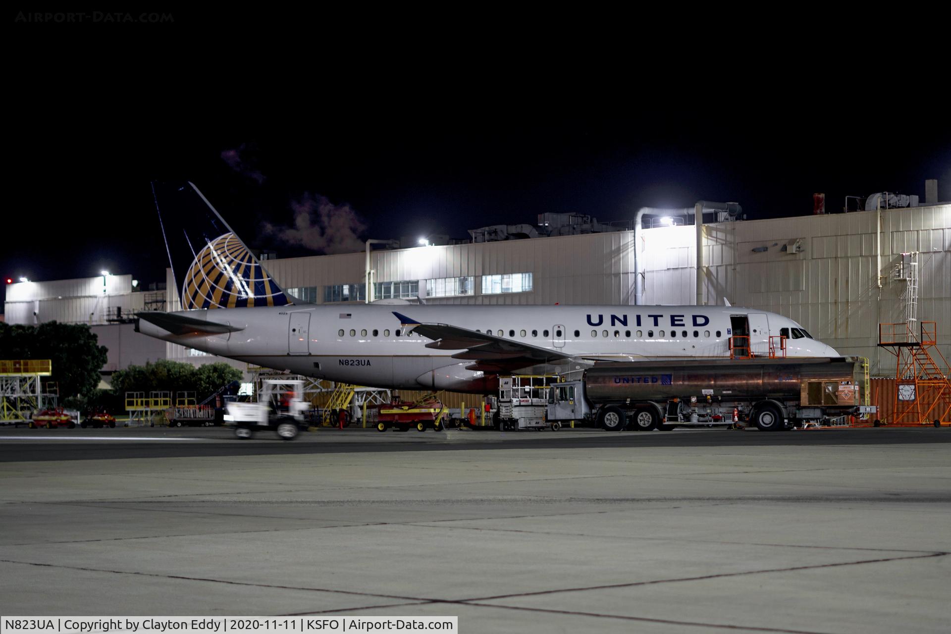N823UA, 1998 Airbus A319-131 C/N 952, SFO 2020.