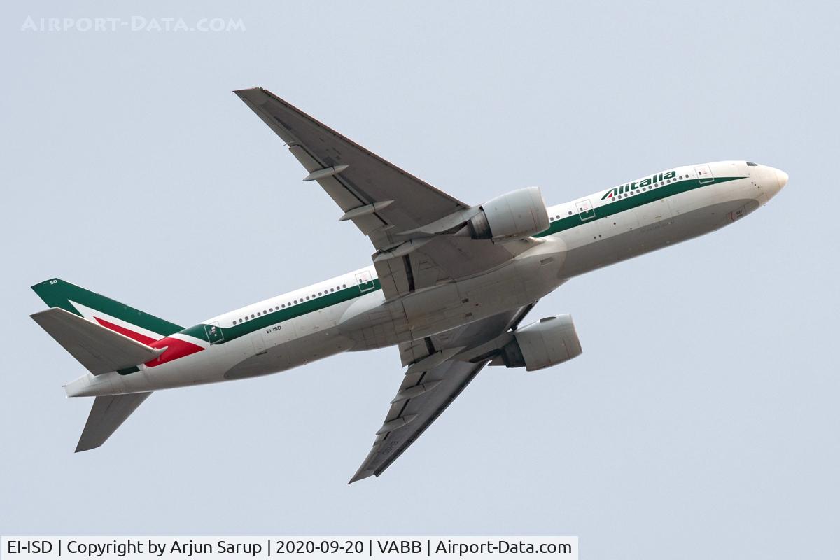 EI-ISD, 2003 Boeing 777-243/ER C/N 32860, “Cortina d’Ampezzo” departing CSMIA for Rome on a grey evening.