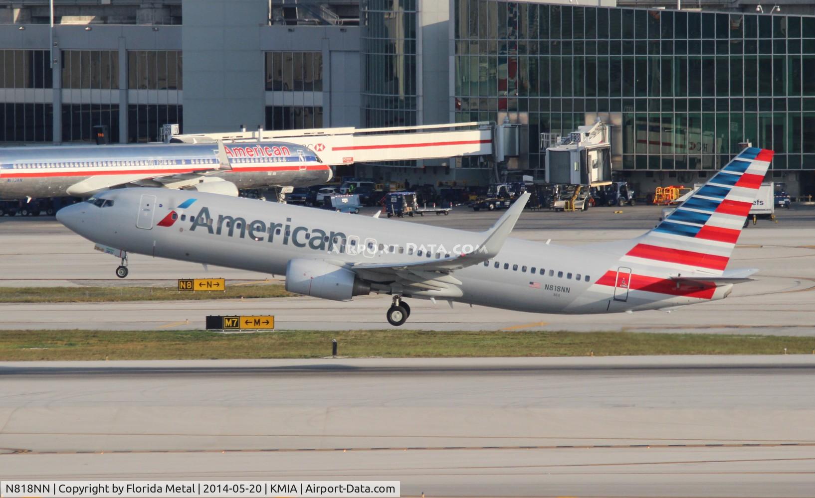 N818NN, 2009 Boeing 737-823 C/N 30910, MIA spotting 2014