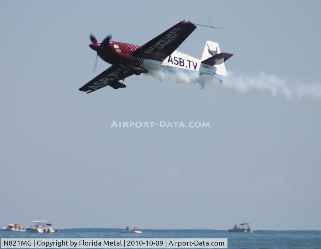N821MG, 2009 Extra EA-300SC C/N SC010, Daytona Beach 2010