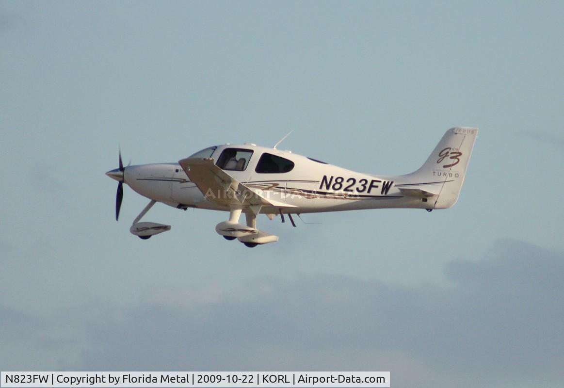 N823FW, 2007 Cirrus SR22 C/N 2455, NBAA ORL 2009