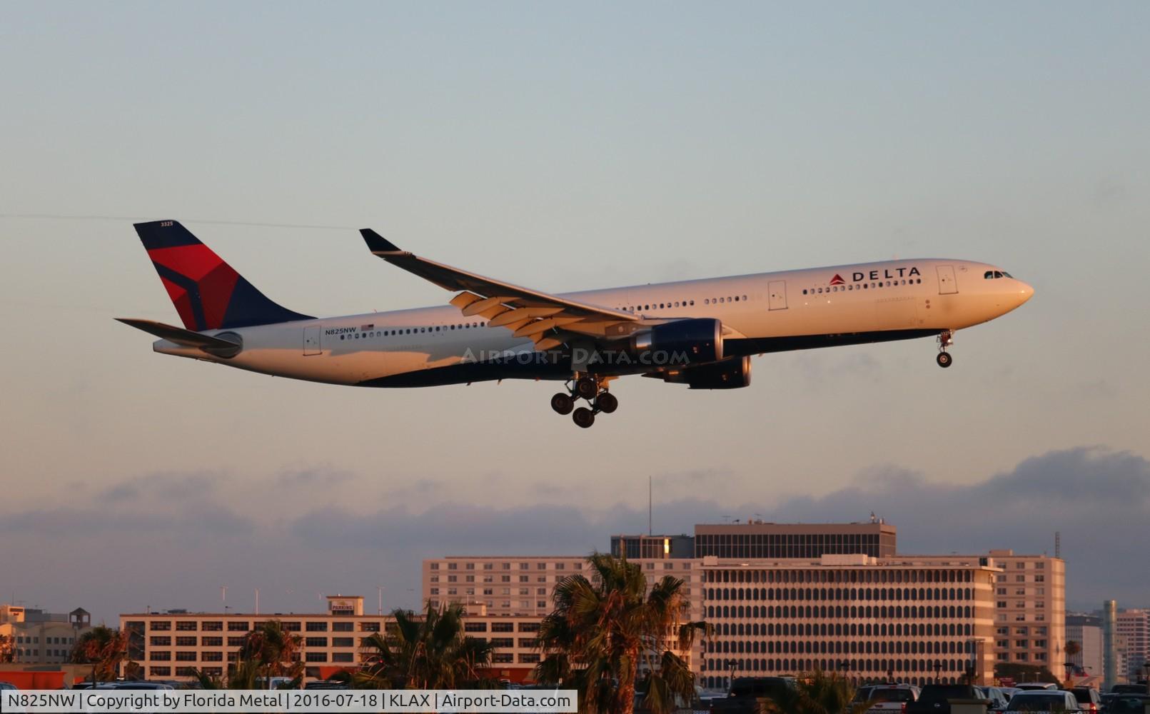 N825NW, 2015 Airbus A330-302 C/N 169, LAX spotting 2016