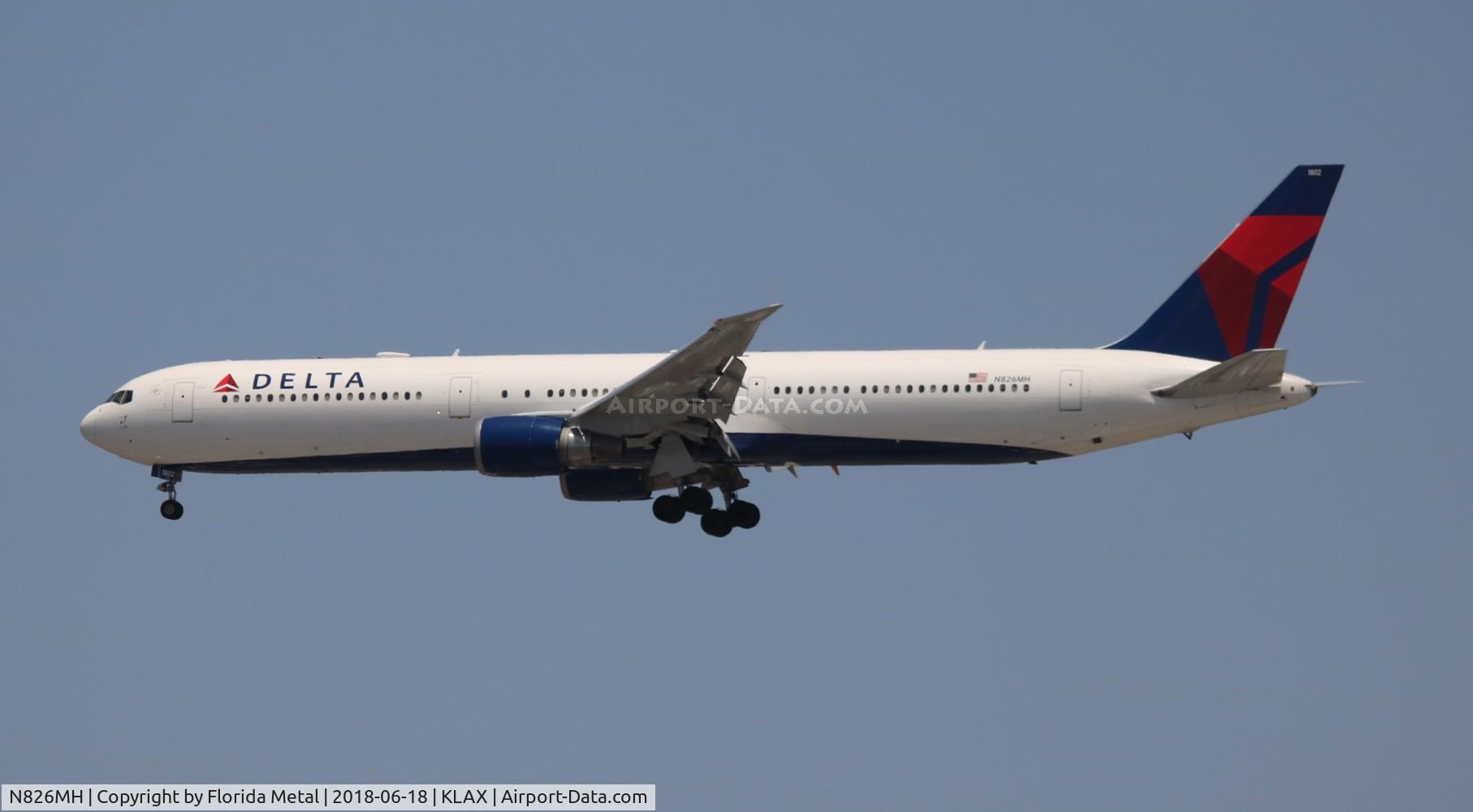 N826MH, 1999 Boeing 767-432/ER C/N 29713, LAX spotting 2018