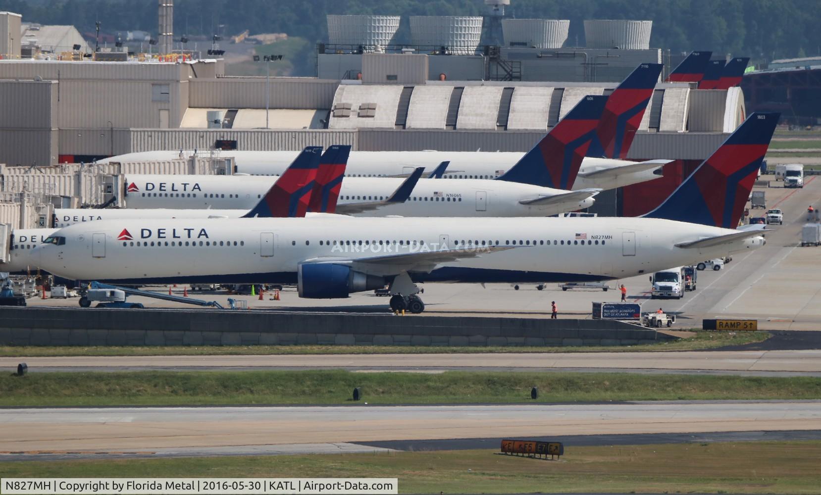 N827MH, 2001 Boeing 767-432/ER C/N 29705, ATL spotting 2016