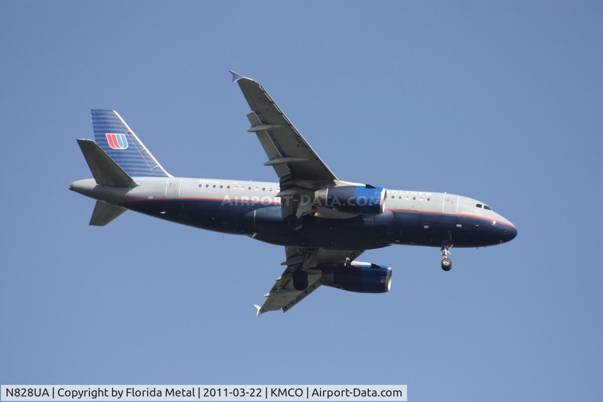 N828UA, 1999 Airbus A319-131 C/N 1031, MCO spotting 2011
