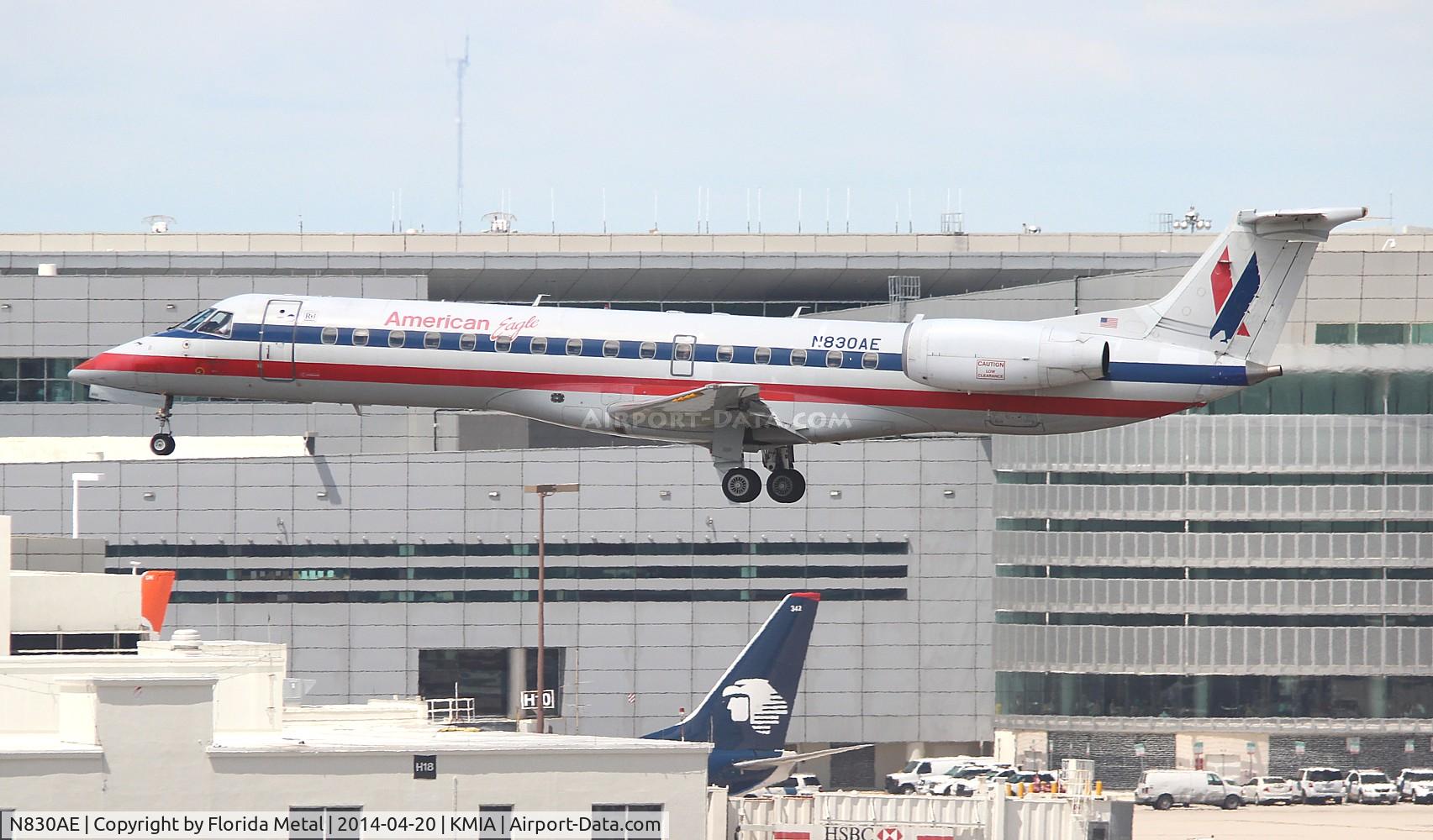 N830AE, 2002 Embraer ERJ-140LR (EMB-135KL) C/N 145615, MIA spotting 2014