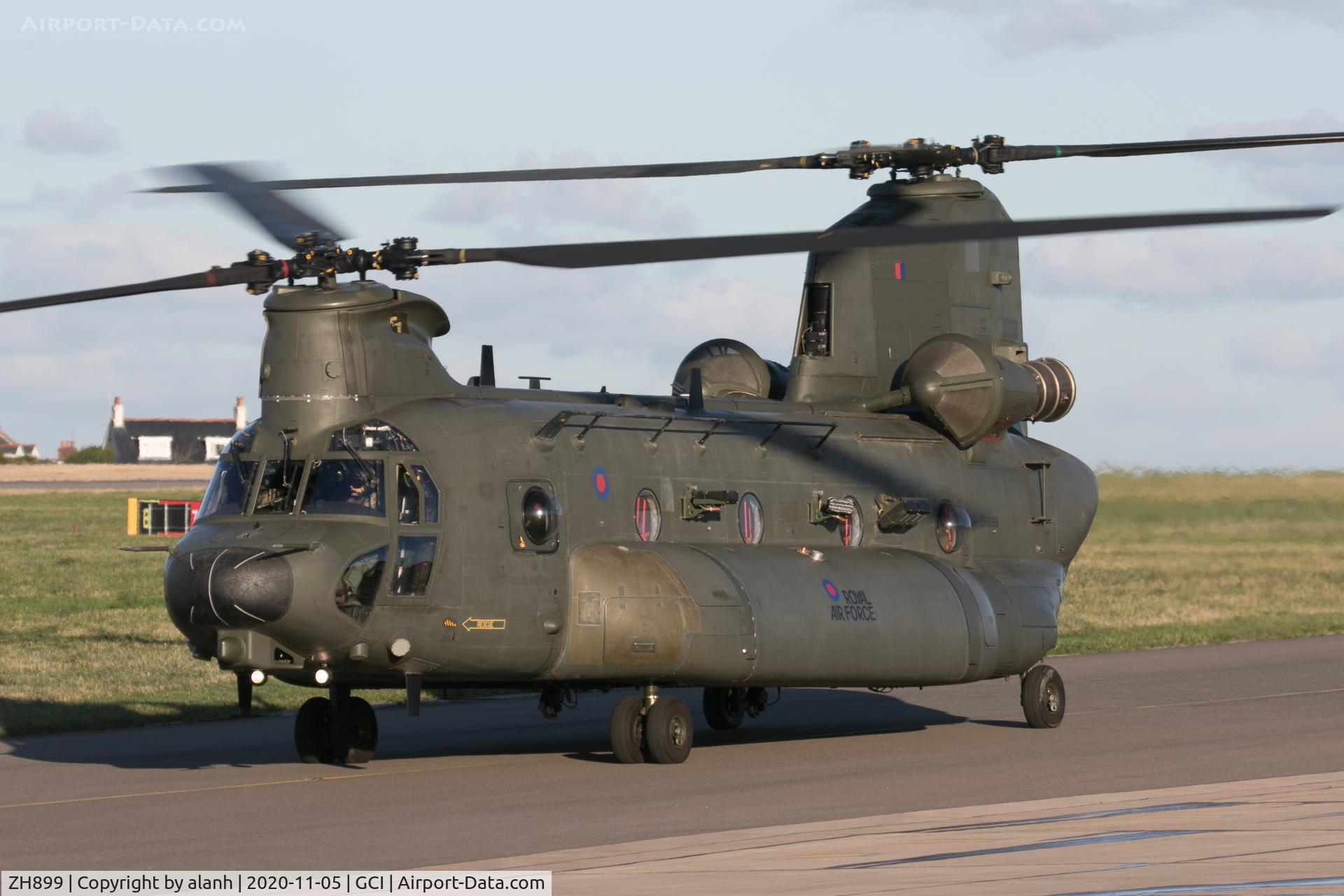 ZH899, 1998 Boeing Chinook HC.5 C/N M4478, Passing the Aero Club at Guernsey during a practice troop deployment exercise