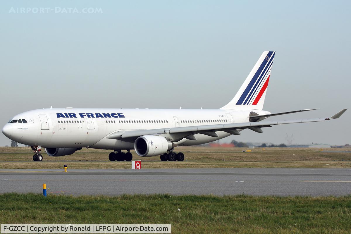 F-GZCC, 2002 Airbus A330-203 C/N 448, at cdg