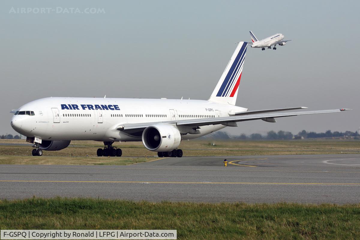 F-GSPQ, 2001 Boeing 777-228/ER C/N 28682, at cdg