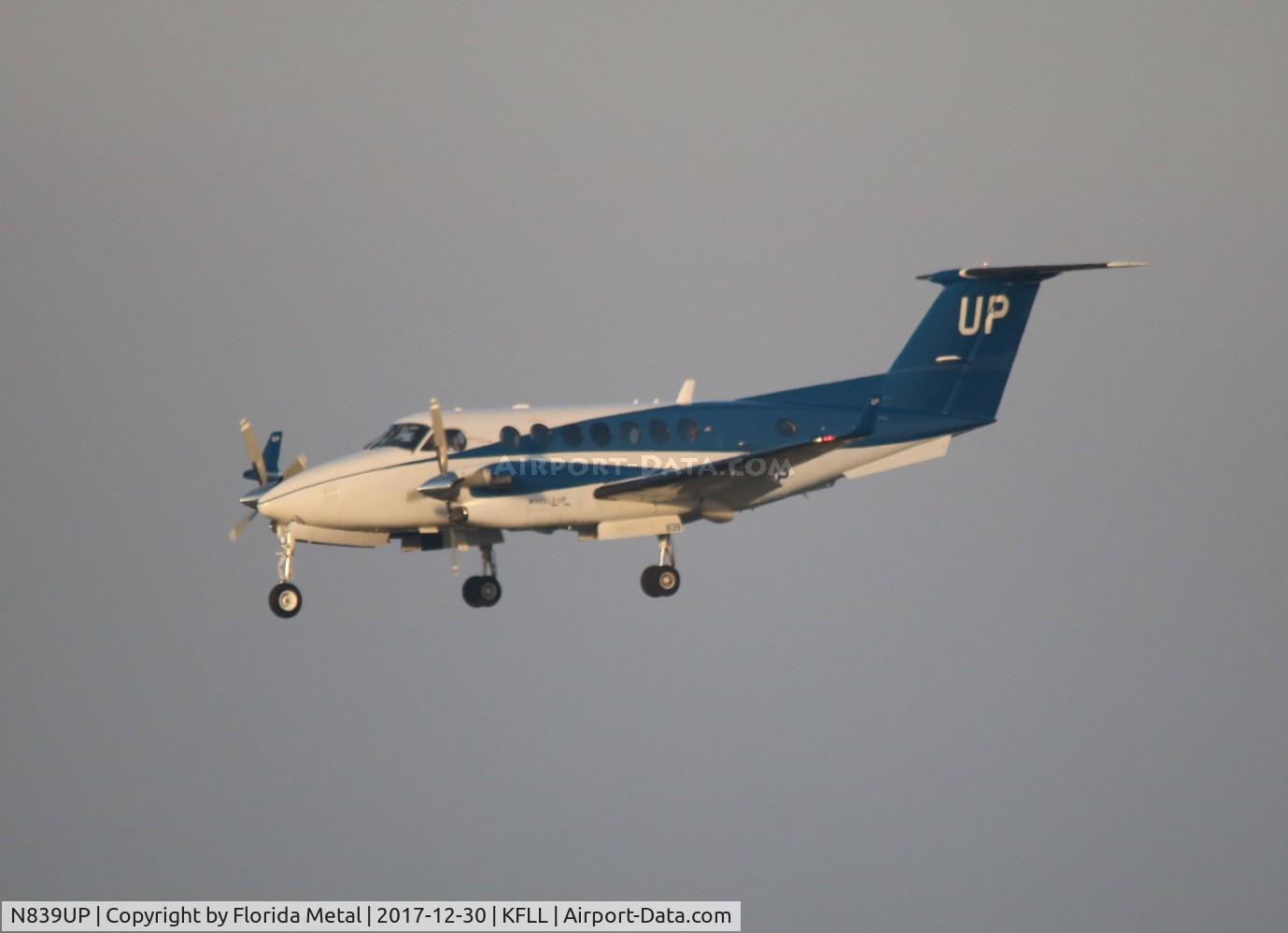N839UP, 2015 Beechcraft B300 King Air 350i C/N FL-984, FLL spotting 2017