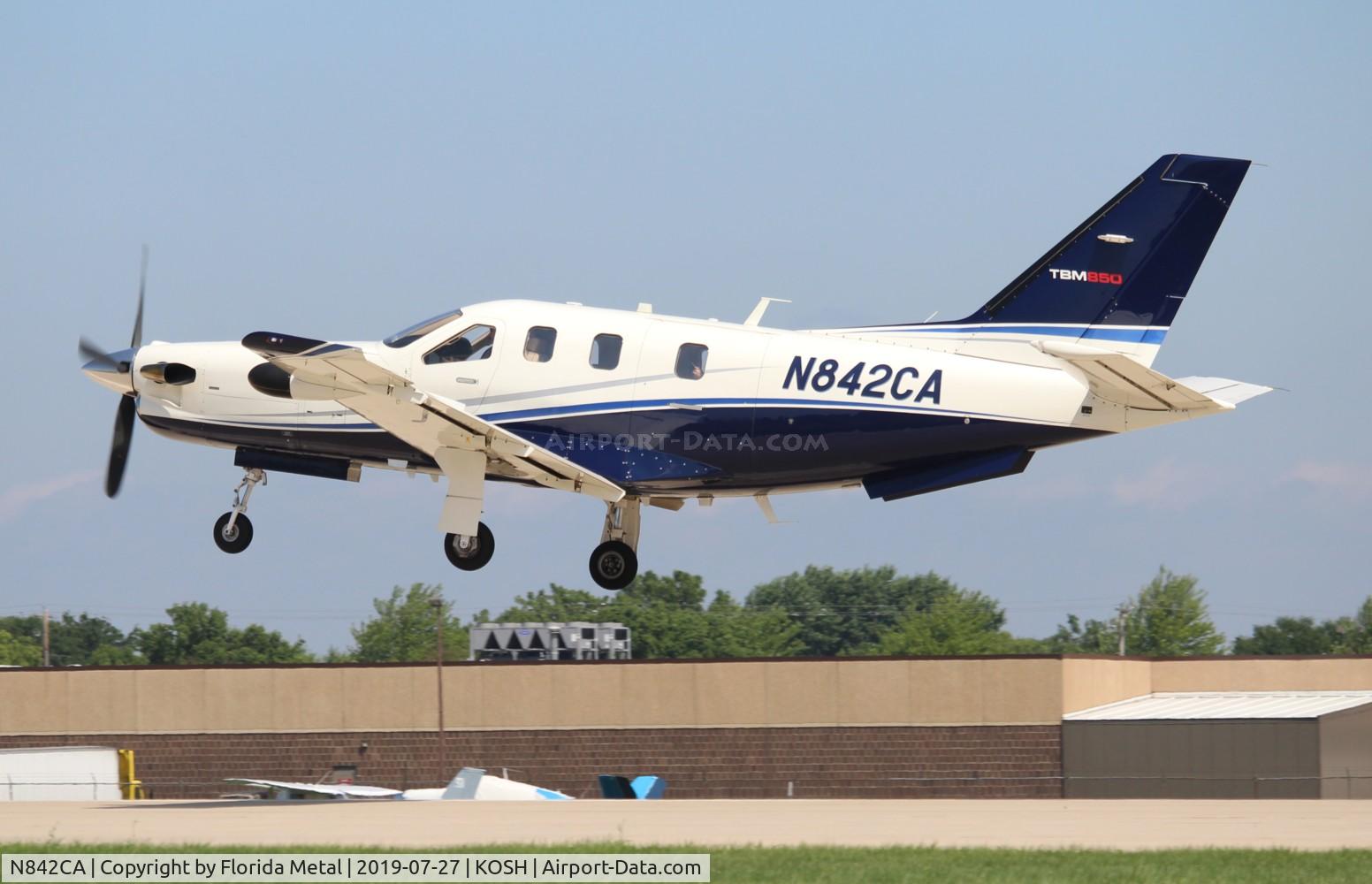 N842CA, 2013 Socata TBM-700 C/N 672, EAA OSH 2019