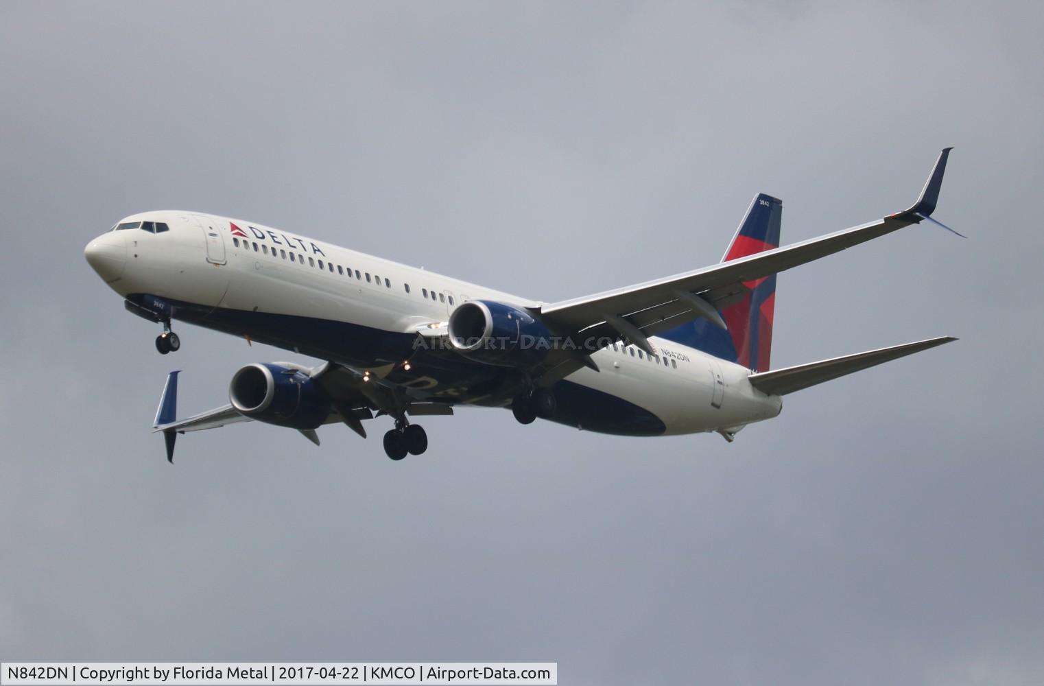 N842DN, 2015 Boeing 737-932/ER C/N 31953, MCO spotting 2017