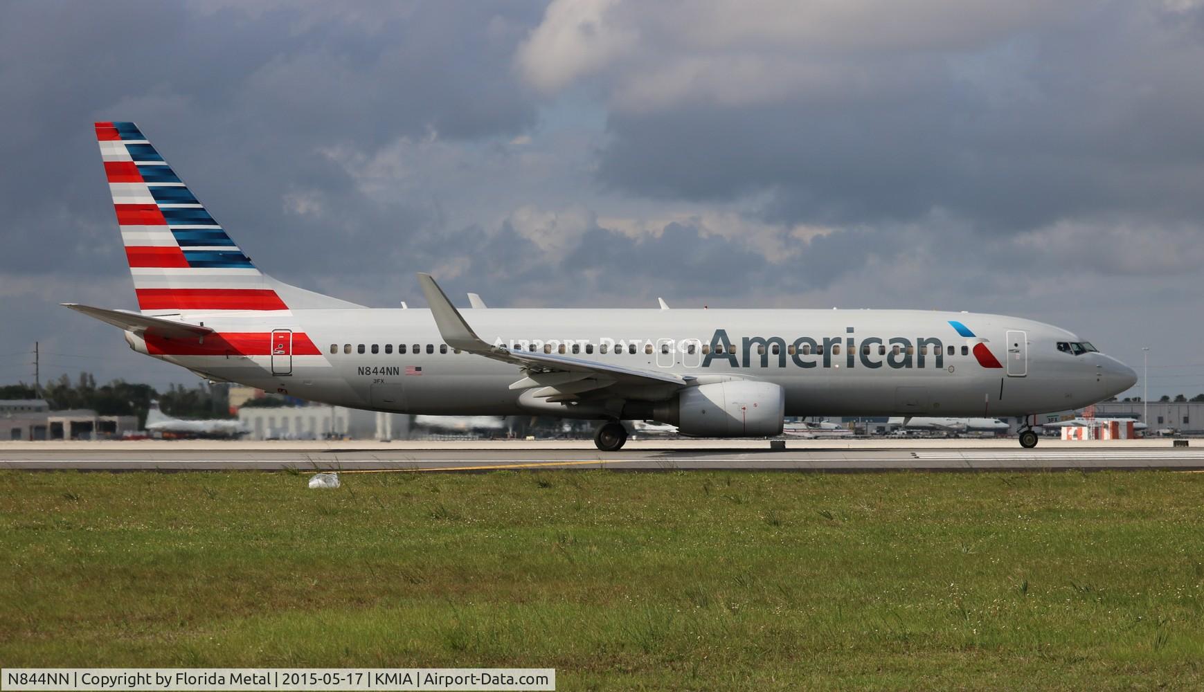 N844NN, 2010 Boeing 737-823 C/N 33212, MIA spotting 2015