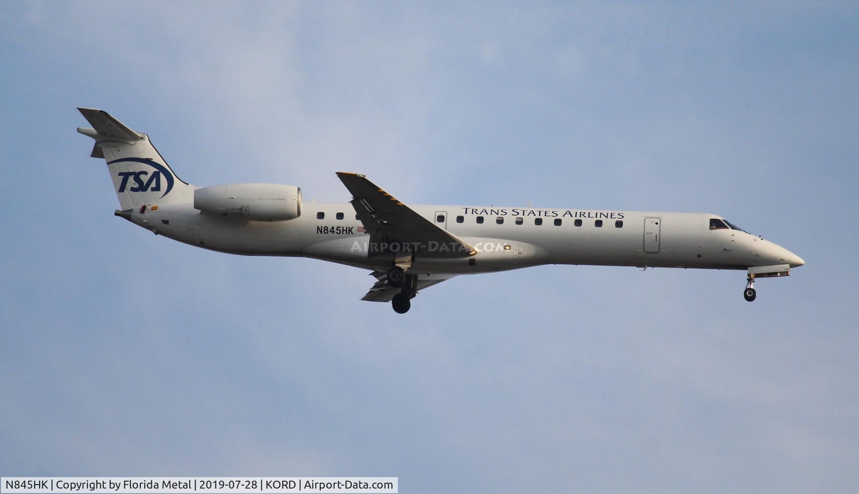 N845HK, 2004 Embraer ERJ-145LR (EMB-145LR) C/N 14500842, ORD spotting 2019