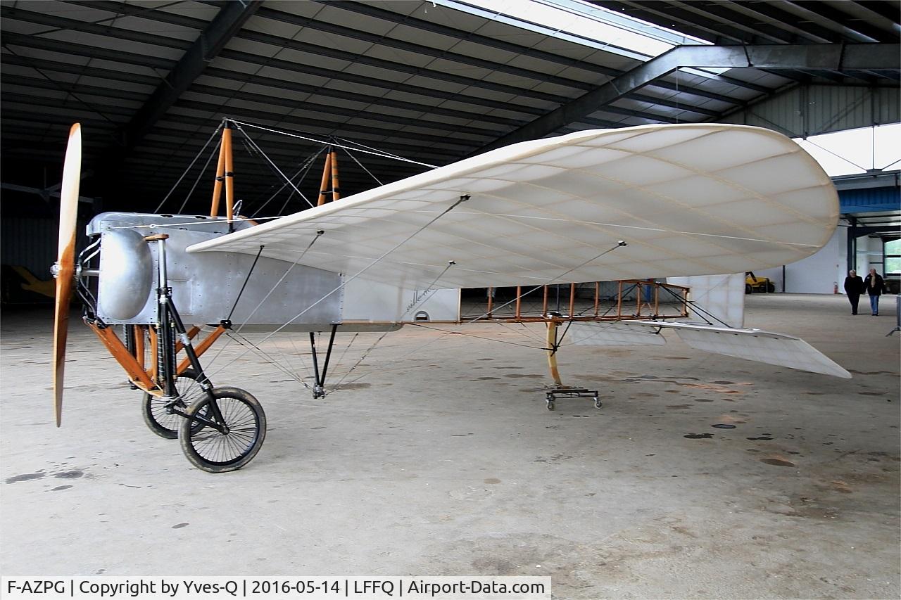 F-AZPG, Bleriot XI-2 Replica C/N SA-29, Blériot XI-2, Static display, La Ferté Alais Airfield (LFFQ) Air Show 2016