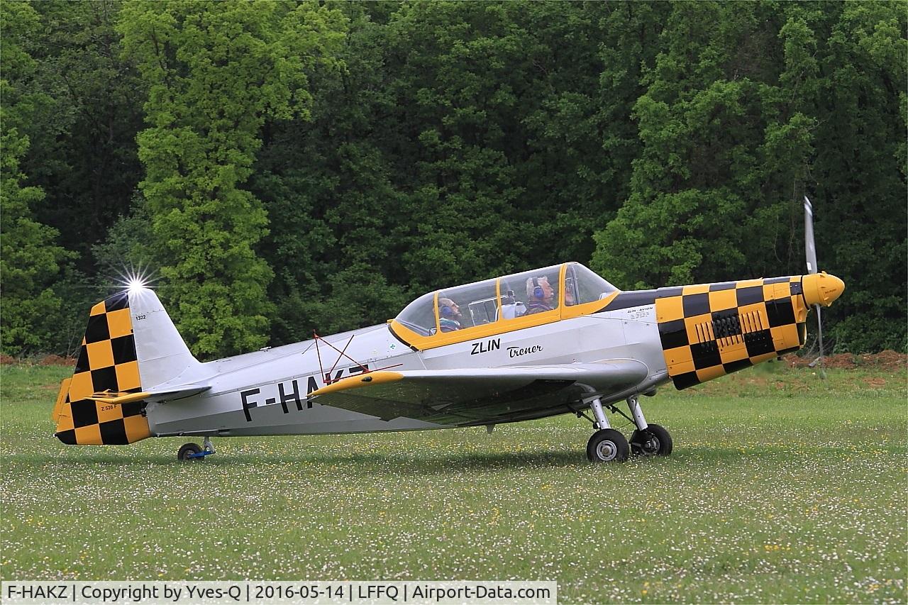 F-HAKZ, Zlin Z-526 Trener Master C/N 1322, Zlin Z-526 Trener Master, Taxiing, La Ferté-Alais (LFFQ) air show 2016