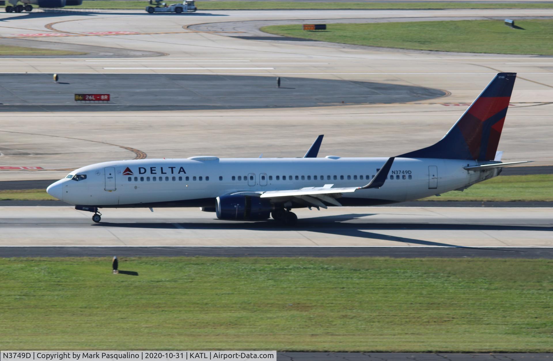 N3749D, 2001 Boeing 737-832 C/N 30490, Boeing 737-832