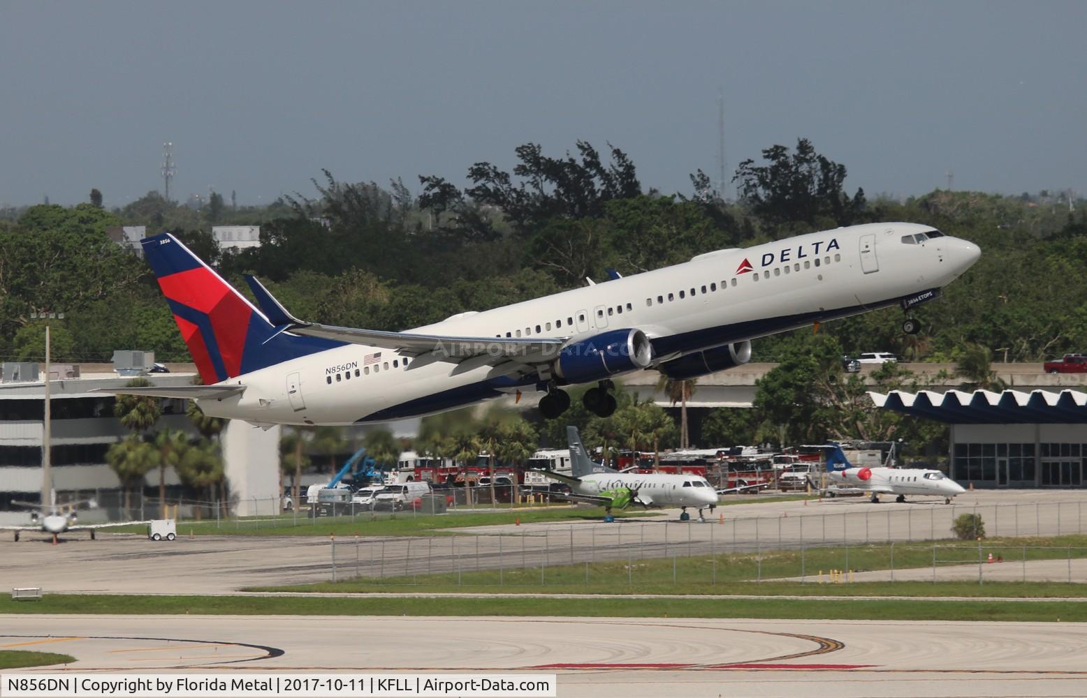 N856DN, 2016 Boeing 737-932/ER C/N 31967, FLL spotting 2017