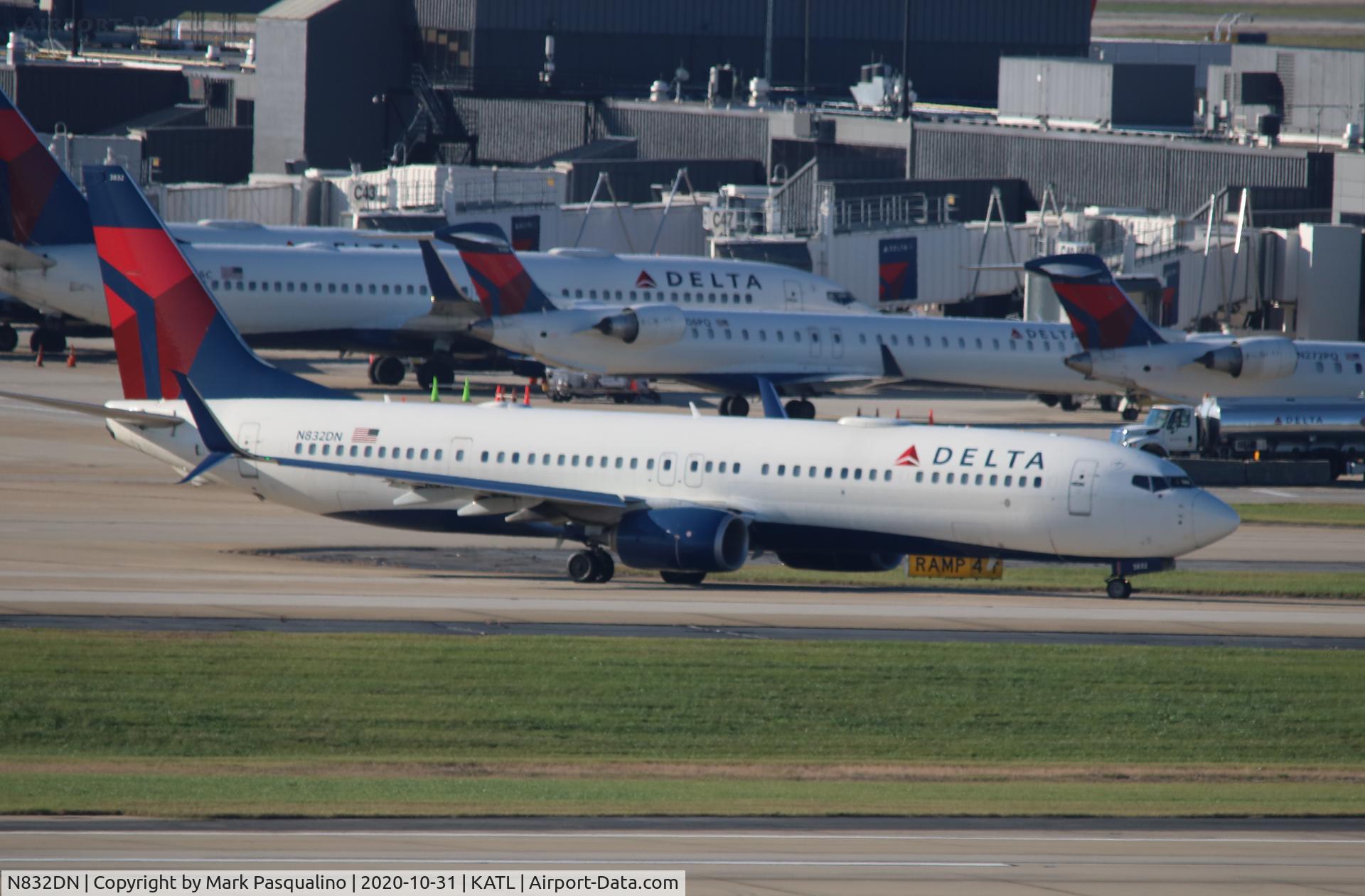 N832DN, 2015 Boeing 737-932/ER C/N 31943, Boeing 737-932/ER