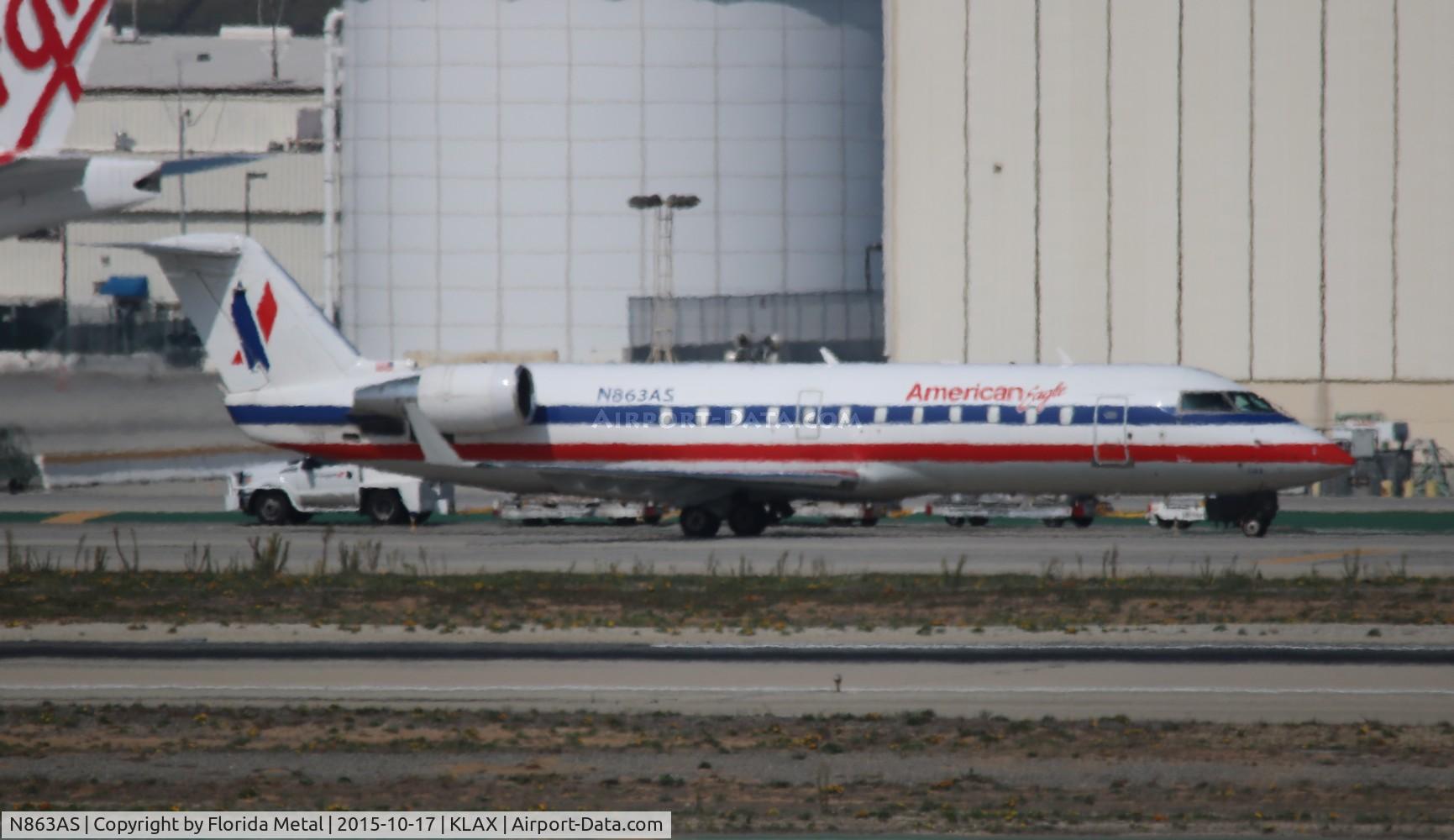 N863AS, 2001 Bombardier CRJ-200ER (CL-600-2B19) C/N 7487, LAX Spotting 2015