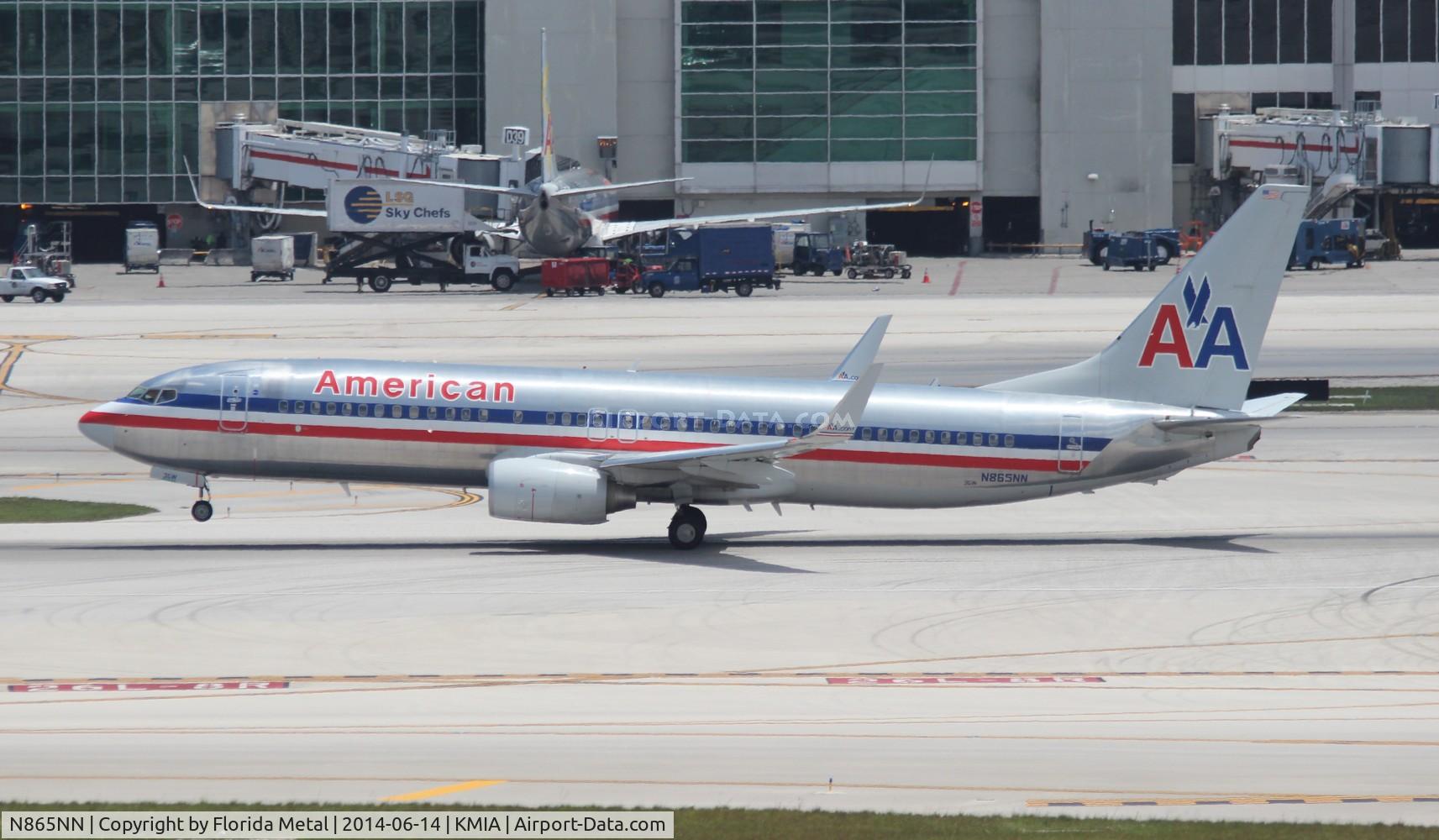 N865NN, 2010 Boeing 737-823 C/N 29554, MIA spotting 2014