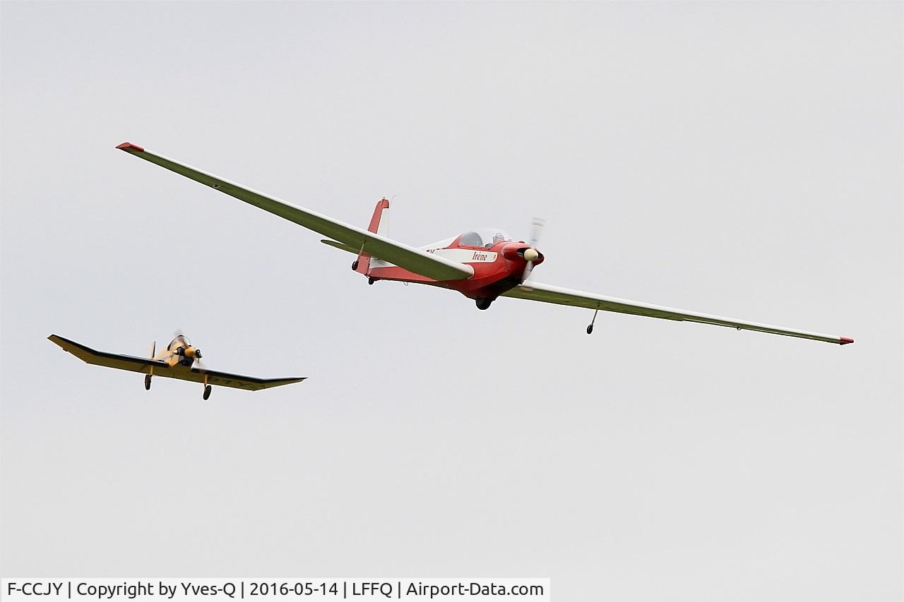 F-CCJY, 1974 Scheibe SF-28A Tandem-Falke Tandem Falke C/N 5763, Scheibe SF-28A Tandem Falke, On display, La Ferté-Alais airfield (LFFQ) Air show 2016