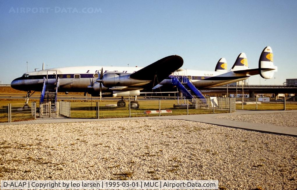 D-ALAP, 1957 Lockheed L-1049G Super Constellation C/N 4671, Munich 1.3.1995