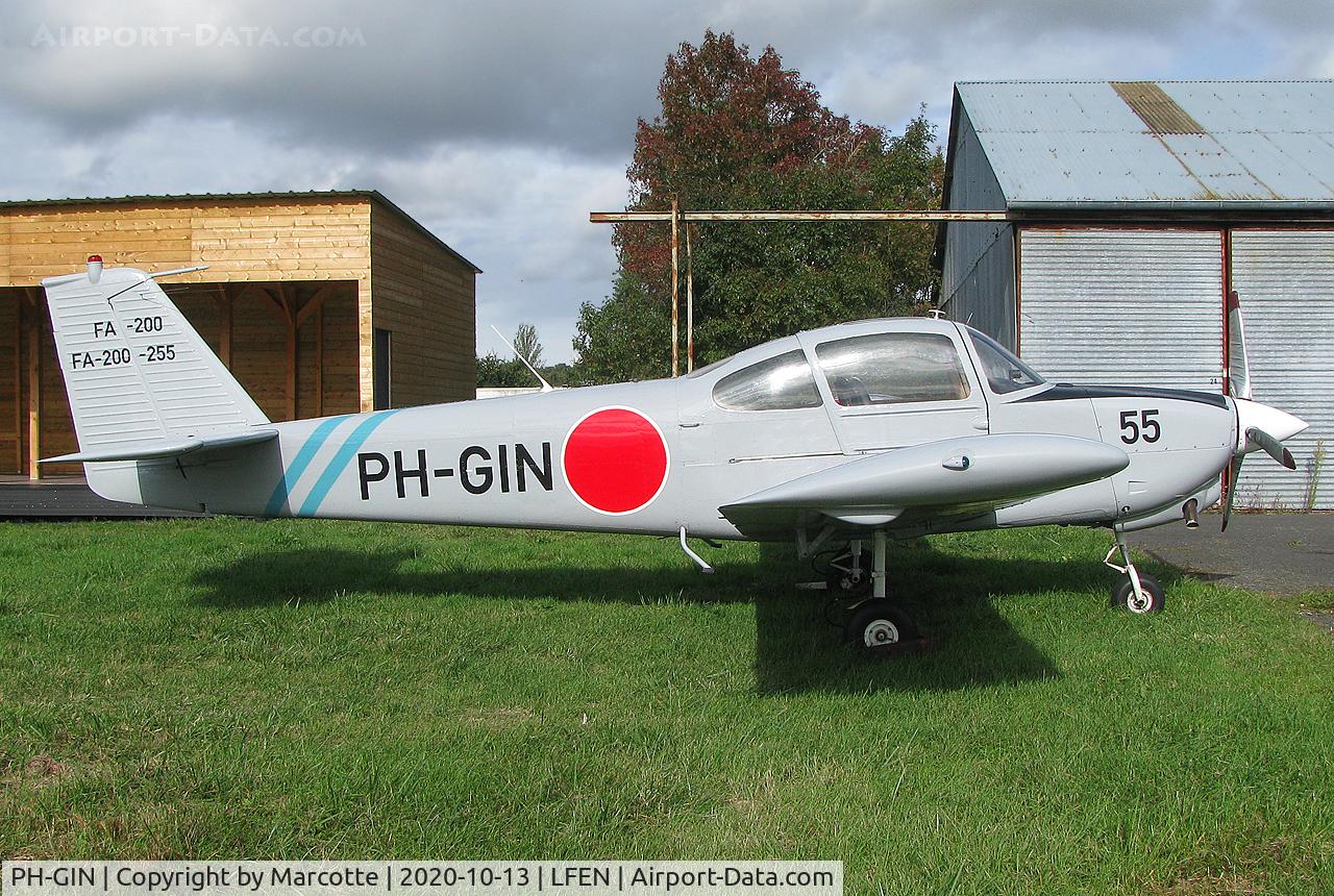 PH-GIN, 1974 Fuji FA-200-180 Aero Subaru C/N 255, parked.
