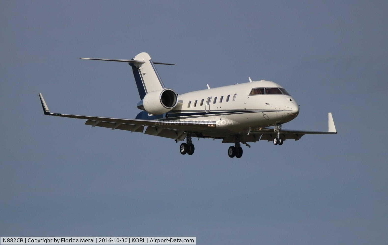 N882CB, 2012 Bombardier Challenger 605 (CL-600-2B16) C/N 5927, NBAA ORL 2016