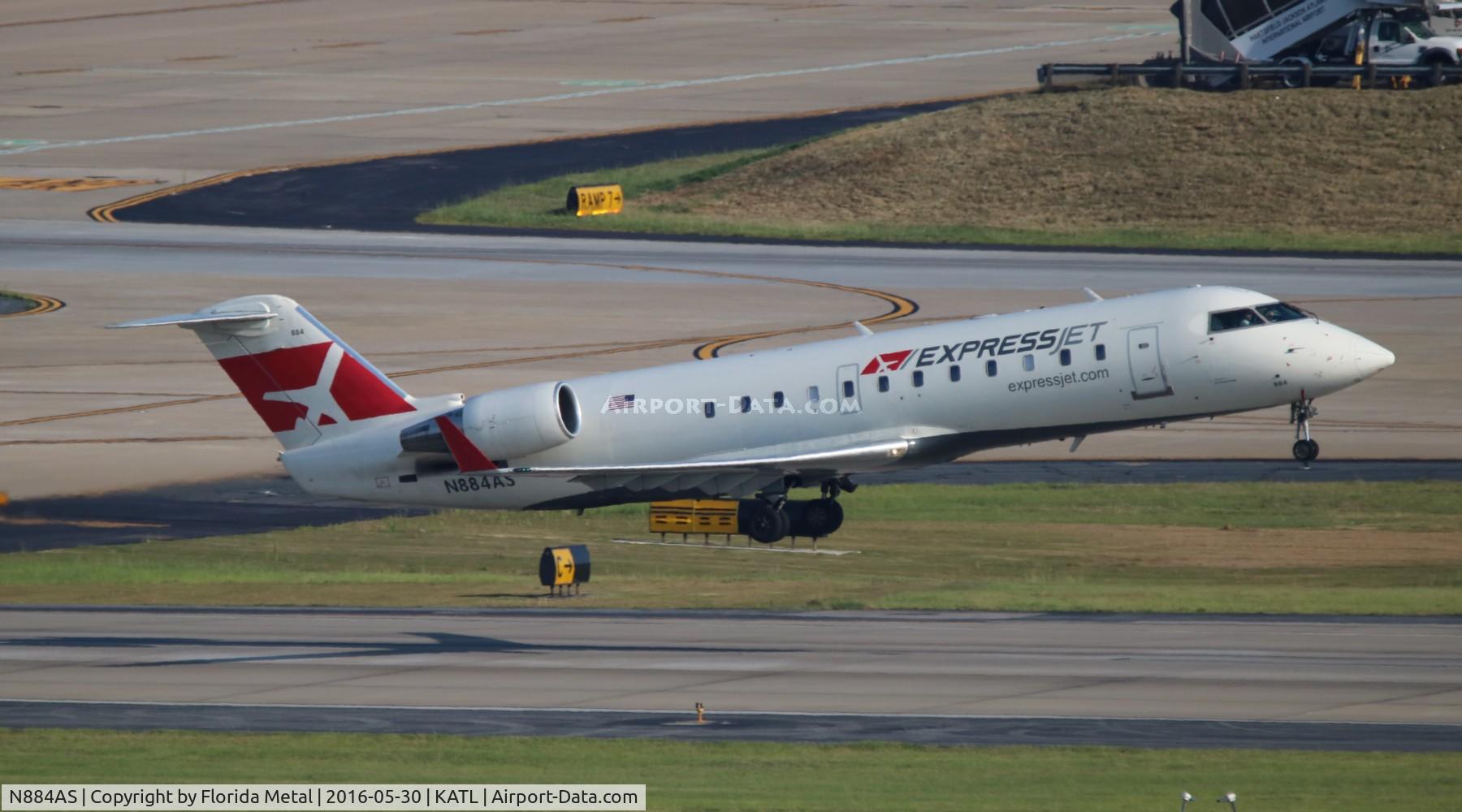 N884AS, 2001 Bombardier CRJ-200ER (CL-600-2B19) C/N 7513, ATL spotting 2016