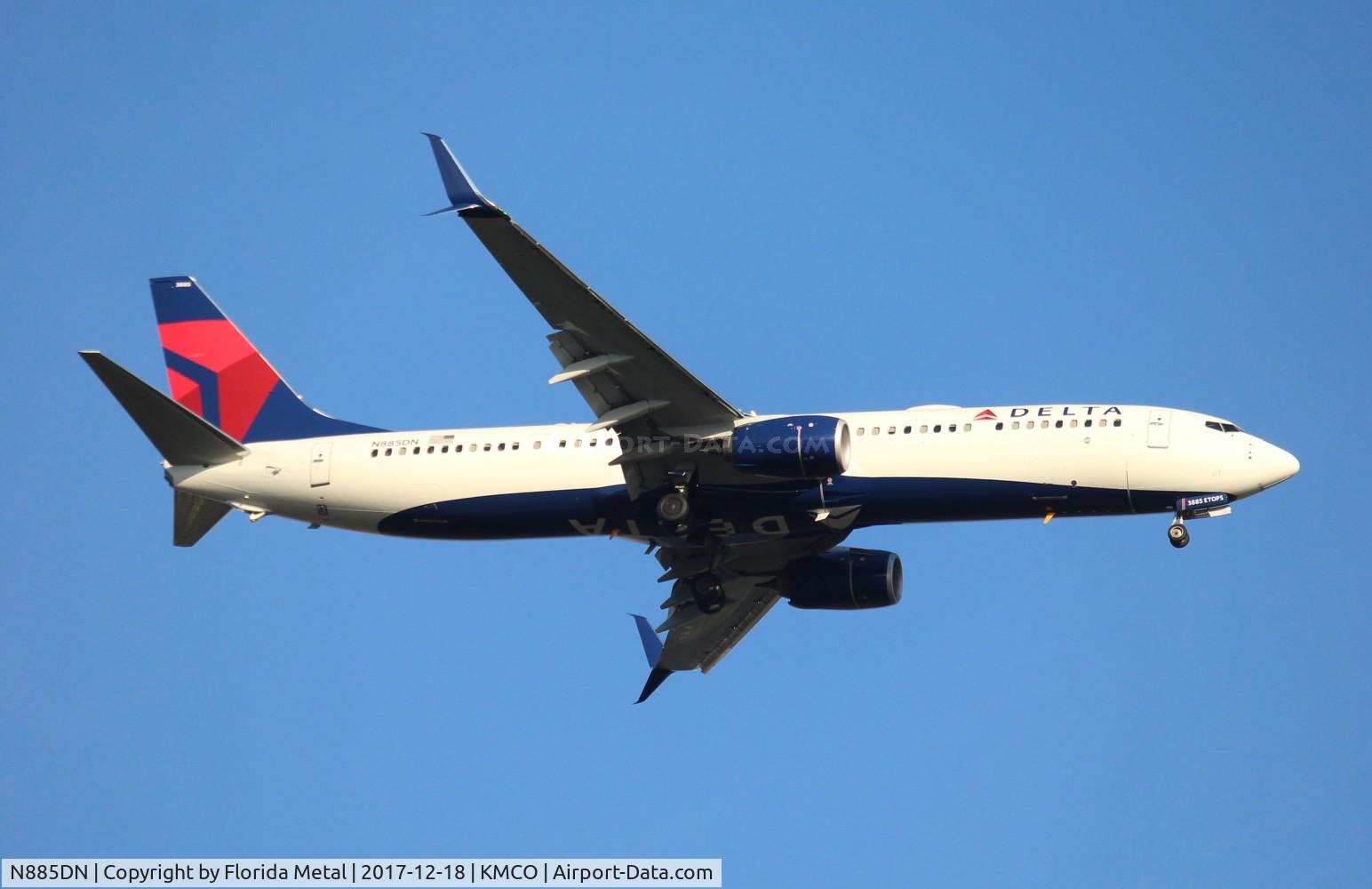 N885DN, 2017 Boeing 737-900/ER C/N 31996, MCO spotting 2017