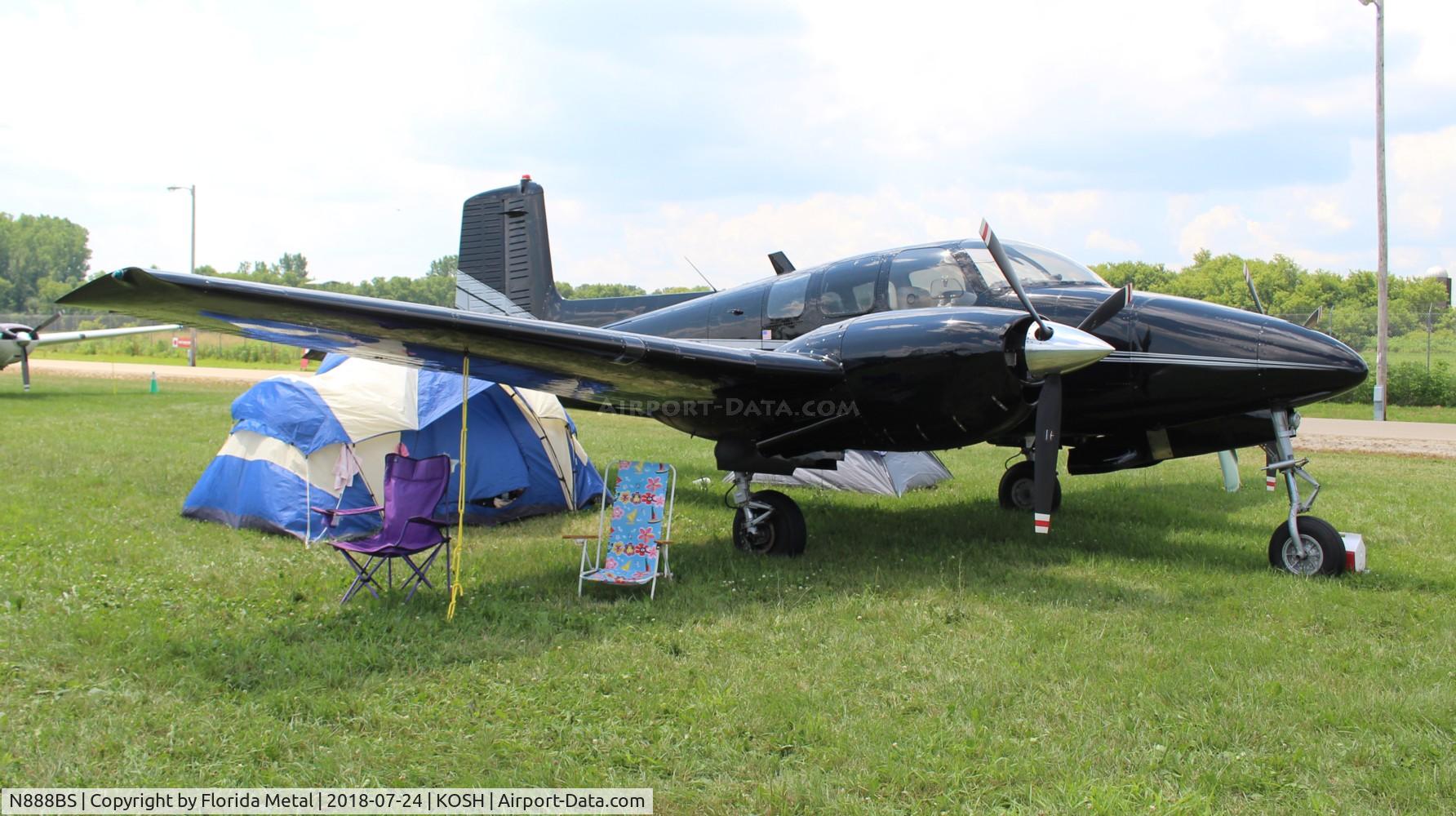 N888BS, 1956 Beech D50 Twin Bonanza C/N DH-14, EAA OSH 2018
