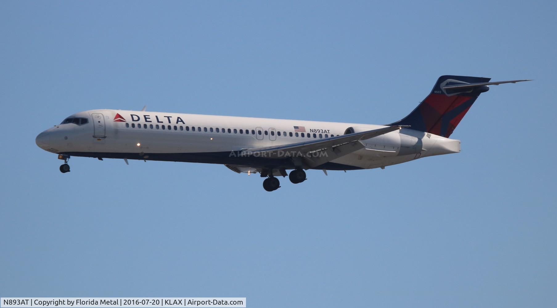 N893AT, 2004 Boeing 717-200 C/N 55045, LAX spotting 2016